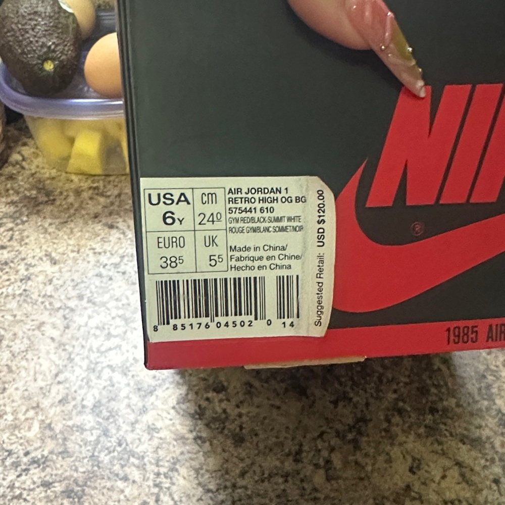 New Jordan Kids Sneakers Red Black White - Picture 2 of 6